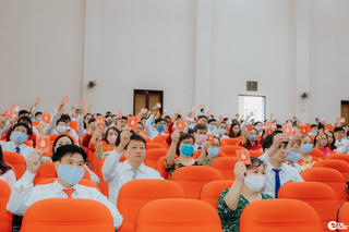 Giáo sư. TS Phạm Hồng Quang tái đắc cử chức vụ Bí thư Đảng ủy Đại học Thái Nguyên