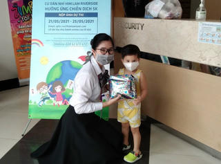 “Cư dân nhí” tại các khu căn hộ Him Lam Land cùng chung tay phòng chống dịch Covid-19