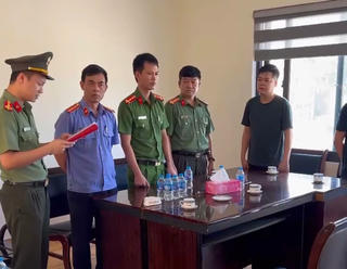 Làm giả tài liệu, lừa dối khách hàng, 7 bị cáo lĩnh án