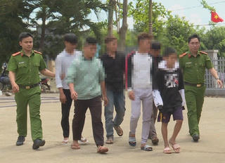 'Băng trộm nhí' gây ra 10 vụ án lấy tiền chơi game