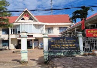 Để dân xây nhà trái phép trên đất nông nghiệp, nữ chủ tịch phường ở Buôn Ma Thuột bị đình chỉ công tác 