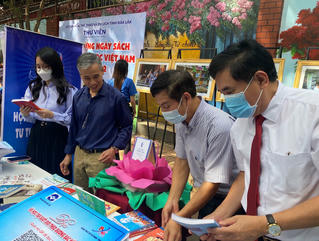 Khai mạc Ngày Sách và Văn hoá đọc Việt Nam năm 2022" tại Đắk Lắk