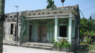 Nổ súng đòi cha 
