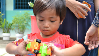 Mẹ em bé bị ép đi ăn xin đối diện nguy cơ hầu tòa