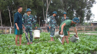 Lính đảo Trường Sa đón Tết