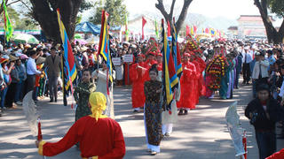 Phó Thủ tướng Nguyễn Xuân Phúc dự lễ khai hội Đống Đa