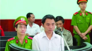 Gã anh rể đồ tể ra toà trong sự phẫn nộ của dư luận