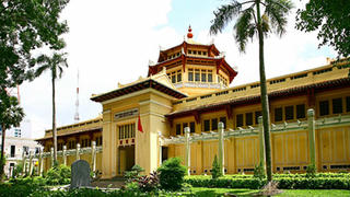 Cuộc đời lãng tử của "pho sử sống"Vương Hồng Sển (P1)