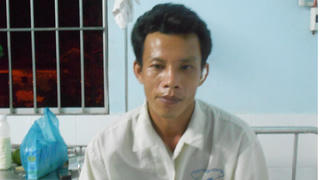 Đa chấn thương sau vài tiếng làm việc với công an xã