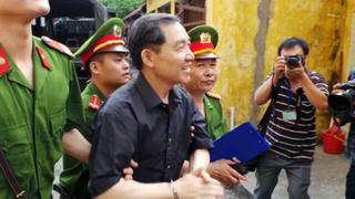 Dương Chí Dũng giữ nguyên lời khai về người “mật báo”