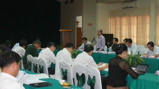 Tòa án không nên làm thay cơ quan thi hành án