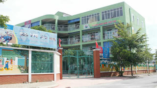 Đuổi học bé mầm non, nhà trường hay phụ huynh thiếu hợp tác?