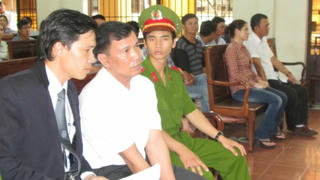 Vụ CSGT bắn đồng đội ở Đồng Nai: Tòa trả hồ sơ vì có dấu hiệu tội "giết người"