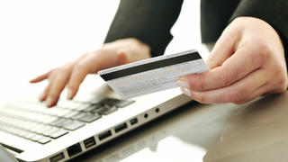 Truy trách nhiệm ngân hàng cho giao dịch 14 ngàn tỉ đồng đánh bạc