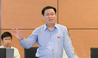 Nhà nước không thể mua lại ngân hàng 0 đồng mãi được
