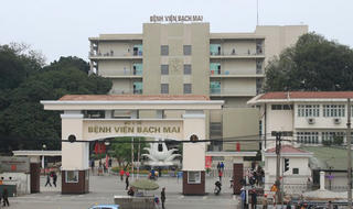  Giải cứu 'con tin” trong bệnh viện, Trưởng công an phường bị đâm thấu cổ