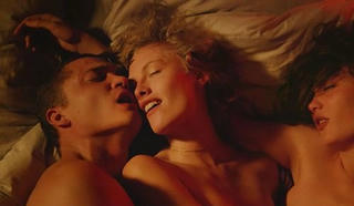 Khó tin chuyện diễn viên phải sex thật trên phim