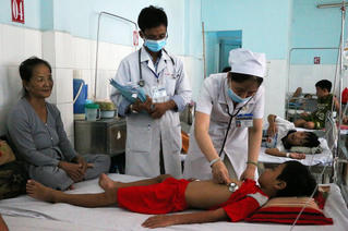 Dịch tay chân miệng bùng phát mạnh ở ĐBSCL