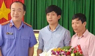 Xin lỗi người bị truy tố oan về tội giao cấu với trẻ em