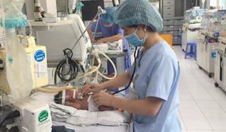 Hà Nội: Tự chữa ho tại nhà, bé 2 tháng tuổi tử vong