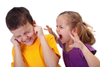 Chìa khóa giúp trẻ trong nhà hòa thuận với nhau