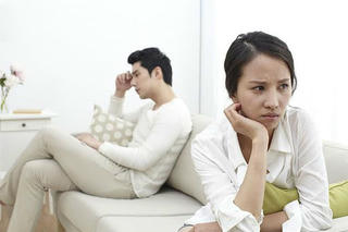 Anh ấy là đàn bà