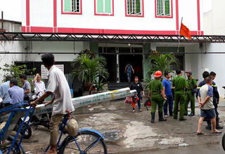 Lại cháy ngùn ngụt ở Sài Gòn