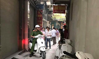 Hà Nội: Cô gái chết trong tư thế treo cổ ở phòng trọ