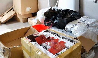 Phát hiện cơ sở sản xuất mỹ phẩm rởm