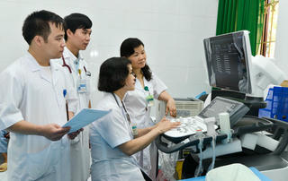 Không được khám chữa bệnh ngoài chuyên môn được cấp phép