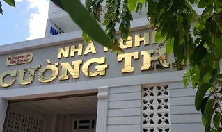 Cô giáo mầm non vào nhà nghỉ cùng trưởng phòng giáo dục để 'mượn tiền'