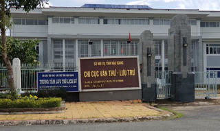 4 cán bộ Chi cục văn thư - Lưu trữ và Trung tâm lưu trữ  bị bắt tạm giam