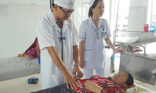 Cứu sống mẹ con sản phụ nguy kịch do thuyên tắc ối