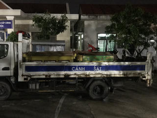 Phá tụ điểm đánh bạc có nhiều phụ nữ