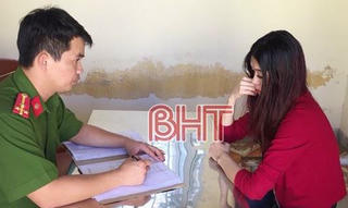 Bắt  'tú bà' đường dây 'gái gọi cao cấp' ở Hà Tĩnh