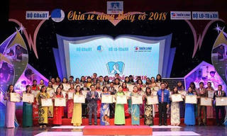  Tri ân 48 thầy cô hết lòng vì học sinh khuyết tật