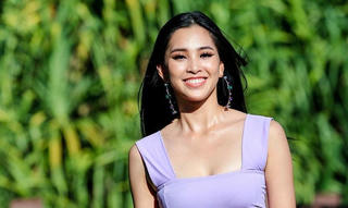 Hoa hậu Tiểu Vy đọ bikini rực lửa với các đối thủ nặng ký ở Miss World
