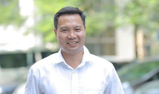 Người vứt cháu bé 4 tháng tuổi vao thùng rác sẽ phải chịu hình phạt nào?