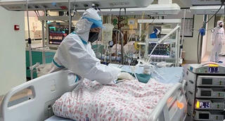 Trung Quốc bán thuốc chống virus corona ra thị trường