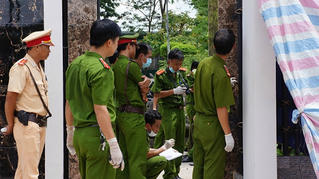 Khởi tố người đàn bà cùng con trai giết chồng do thiếu tiền làm đám giỗ