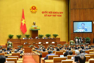 Lần đầu tiên trong lịch sử, Quốc hội họp trực tuyến