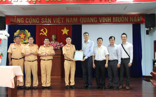 10 phút chạy đua mang lá gan về bệnh viện kịp thời cứu sống người bệnh