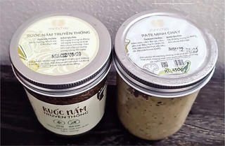 Một người tử vong nghi do ngộ độc patê chay