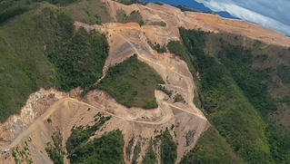 Bắt tạm giam hai cựu Chủ tịch UBND tỉnh Khánh Hòa