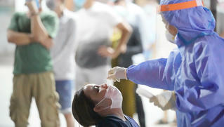 TP Hồ Chí Minh kiểm soát chặt người ra vào bằng mã QR