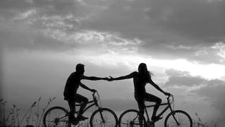 “Tình yêu thủy tinh” của người vô tính