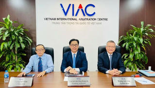 Chương trình bình chọn, tôn vinh “Gương sáng pháp luật”: Người “chuyên trị” tranh chấp thương mại tầm cỡ quốc tế