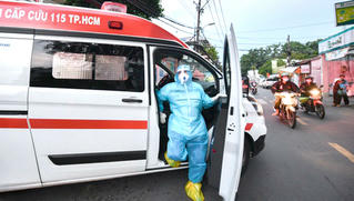 TP Hồ Chí Minh: Tận dụng “thời gian vàng” quyết liệt dập dịch