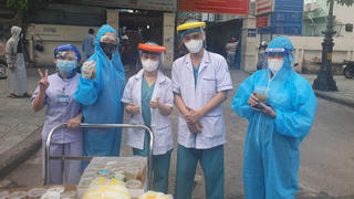 Những chuyến xe nghĩa tình 