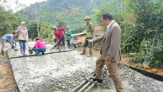 Đưa Nghị quyết Đại hội lần thứ XIII của Đảng vào cuộc sống: Phát huy quyền làm chủ, vai trò giám sát của nhân dân một cách thực chất, hiệu quả 